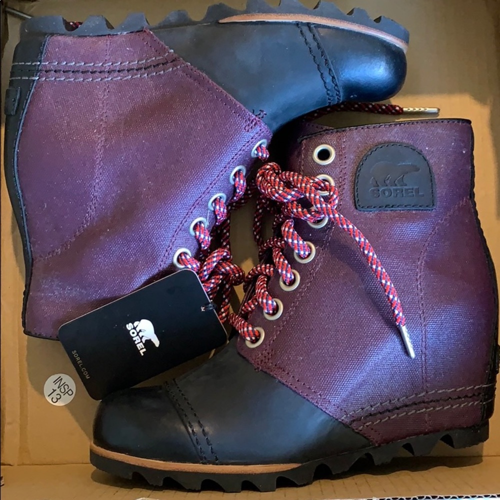 NWT Sorel PDX Boots